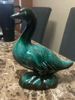 Blue mountain pottery Ceramic Goose Figurine